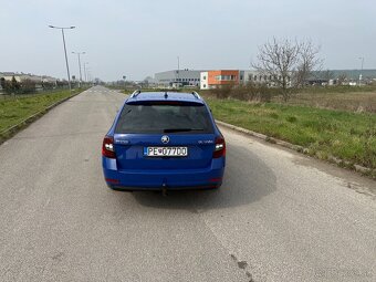 Škoda Octavia Style Combi 2.0 Tdi DSG - 4