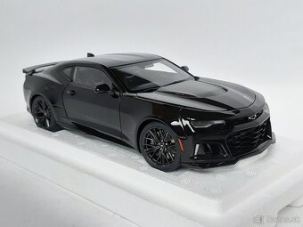 1:18 - Chevrolet Camaro ZL1 (2017) - AUTOart - 1:18 - 4