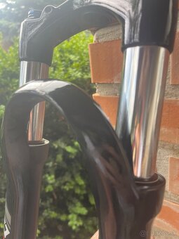 Vidlica rockshox tora sl - 4