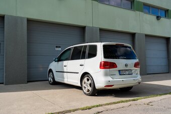 Volkswagen Touran 2015, 2.0 TDi Automat, 7 miest - 4