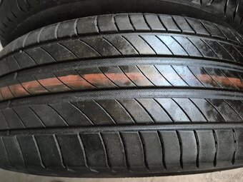 215/60 r17 letné 4 ks MICHELIN dezén 6,2 - 5,8 mm DOT2020 - 4