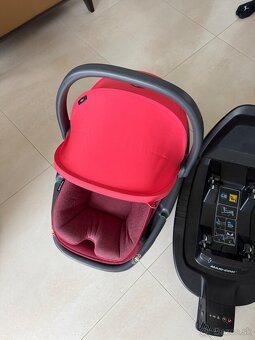 Maxi-Cosi Coral Essential Red - 4