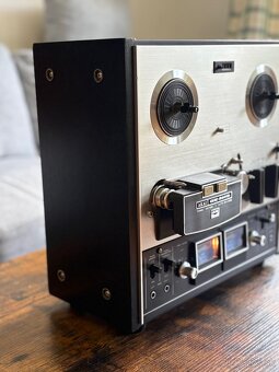 Kotučovy magnetofón Akai - 4