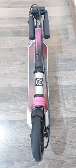 Dievčenská kolobežka - 4