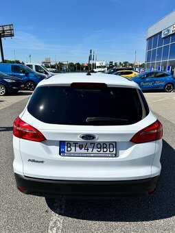 Ford Focus kombi - 4