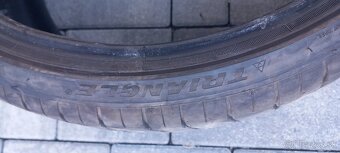 255/30 R20 - 4