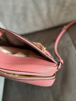 Michael Kors ruzova kabelka - 4