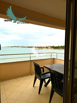 Exkluzívne apartmán v prvej rade od mora v Chorvátsku v Priv - 4