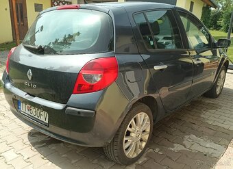 Renault Clio 1.6 Dynamique Plus A/T - 4