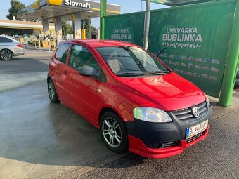 Volkswagen Fox 1.2 40kw nová STK Ek - 4