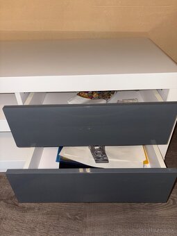 TV stolík - 4