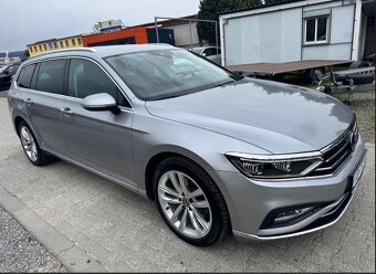 Volkswagen Passat Variant 2.0 TDI EVO Elegance DSG - 4