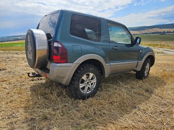 Mitsubishi Pajero 3.2 D-i-D 4x4 off road - 4