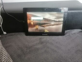 Tablet Lenovo 0700 - 4