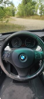BMW rad 3 Touring BMW 320 d Touring A/T, Bohatá výbava - 4