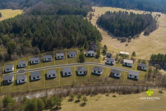 Rozľahlý areál na predaj vo Vyšehradnom – 2 ha v lone prírod - 4