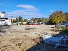 Na prenájom Areál 200m2 v TREBIŠOVE - 4