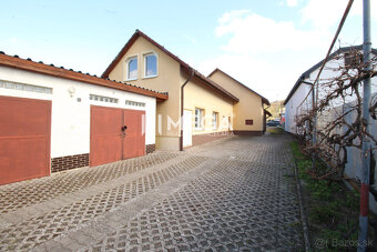 NA PREDAJ: Výnimočná nehnuteľnosť vo Vranove nad Topľou - 4