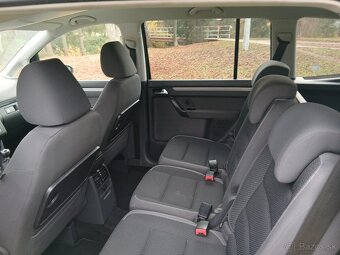 Volkswagen  touran - 4