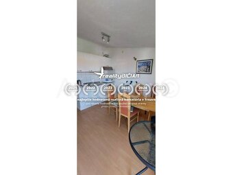 VRSI/ZUKVE - 3 bytové jednotky - 100 m od mora - 4