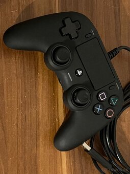 Nacon Compact PS4 - 4