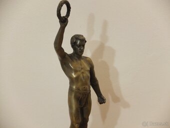 BRONZOVÁ POSTAVA-HANS KECK KOLEM 1900 - 4