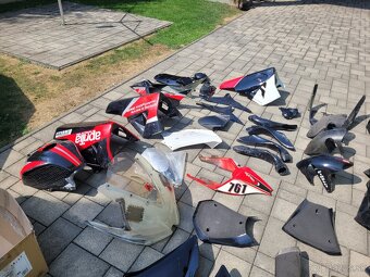 Diely Aprilia RSV4 - 4
