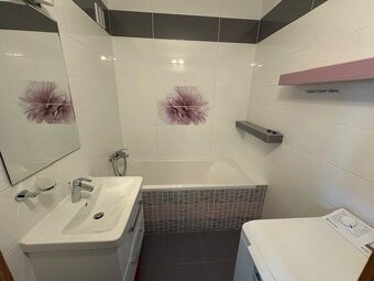 Na prenájom zariadený 3 izbový byt balkón Clementisa Trnava - 4