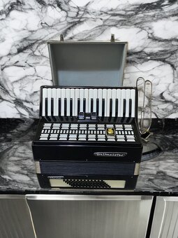Weltmeister Serino 72 bass - 4