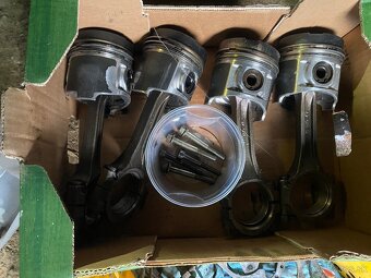 Perkins 404 22 - 4