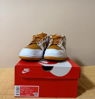 NIKE DUNK - 4