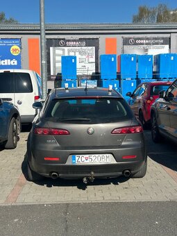 Na predaj alfa romeo 159 2.4jtd - 4