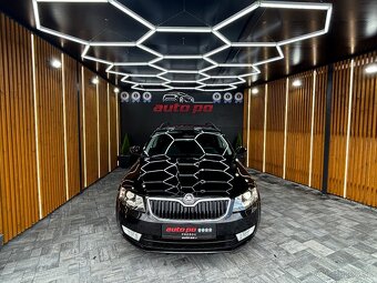 Škoda Octavia Combi 2.0 TDI Ambition DSG - 4