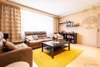 PREDANÉ 5-izbový rodinný dom ihneď voľný - 4