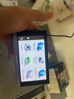 Predám navigáciu GARMIN nüvi 2597 + bluetooth - 4