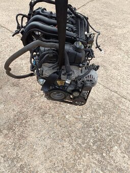 Peugeot 208 II,C3 III,Crossland,Corsa F 1.2 Vti Euro 6 - 4