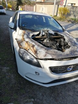 Volvo V40,od roku 2012 - 4