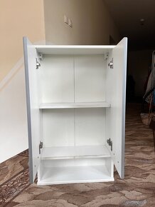 Závesná biela skrinka - 4