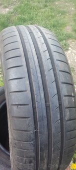 Dunlop 195/65 R 15 - 4