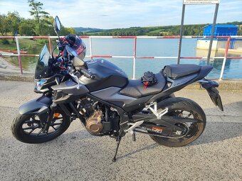 Honda CB500f - 4
