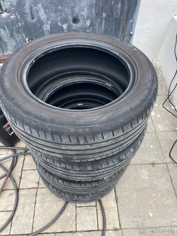 205/55R16 - 4