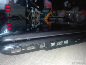 Toshiba A300D. Dvoj-jadro.Windows 7 PRO. - 4