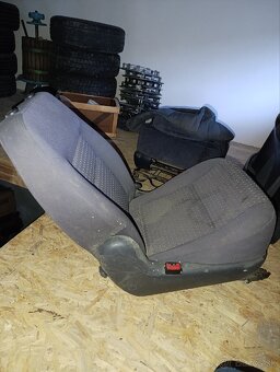 Sedadlá na ford galaxy,alhambru... - 4