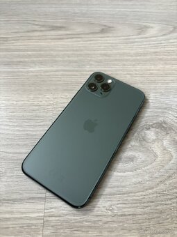 Apple iPhone 11 Pro 64GB - Midnight Green - 4