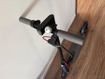 Xiaomi Mi Electric scooter elektro kolobežka - 4