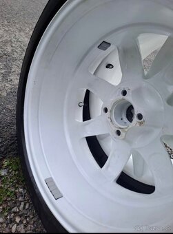 elektróny 4x100 - 4