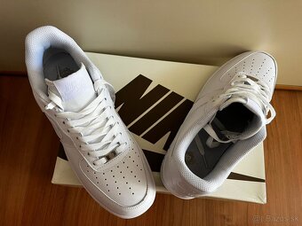 NIKE AIR JORDAN 1 TRAVIS SCOTT. , NIKE AIR FORCE - 4