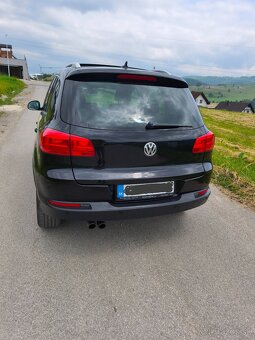 Volkswagen Tiguan 2.0 4x4 , Panoráma, Koža, DSG - 4