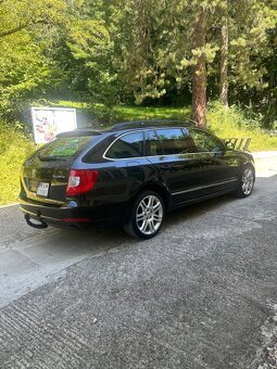 Škoda Superb Combi 4x4 2.0TDI - 4