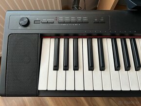Yamaha NP-32 B Digitálne stage piano - 4